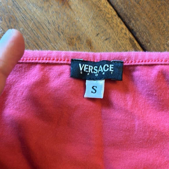 Versace Women's Pink T-shirt - Picture 2 of 11